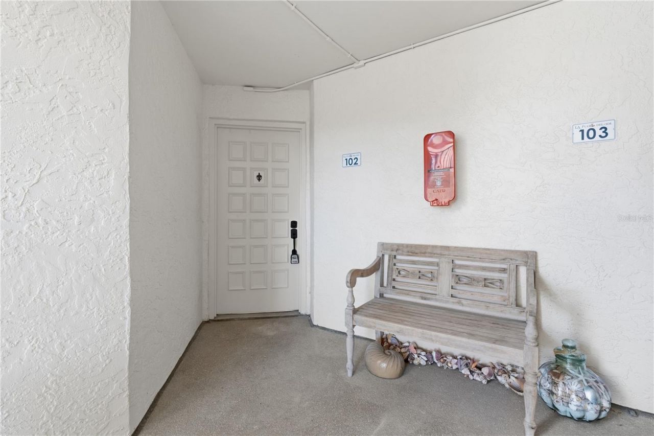 5633 Puerta Del Sol Boulevard S, Unit 102, Saint Petersburg, FL 33715 Photo