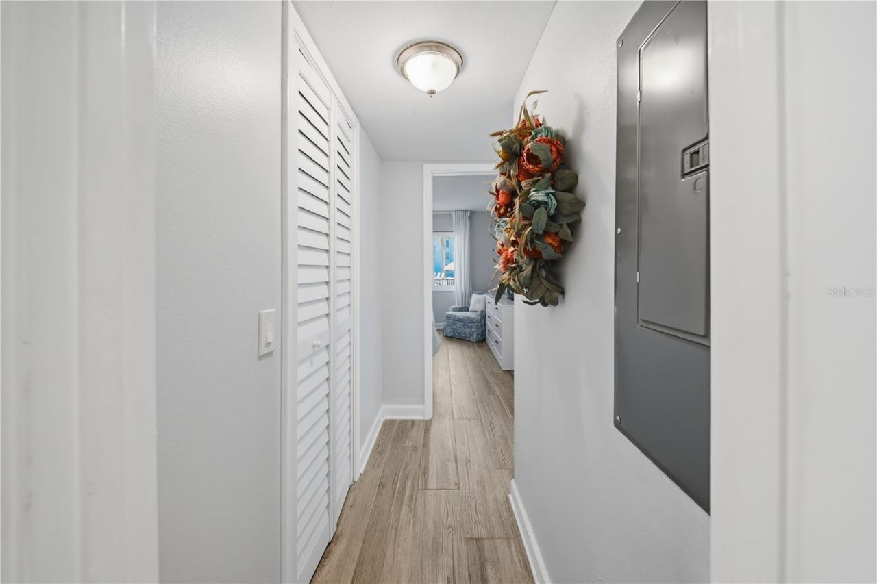 5633 Puerta Del Sol Boulevard S, Unit 102, Saint Petersburg, FL 33715 Photo