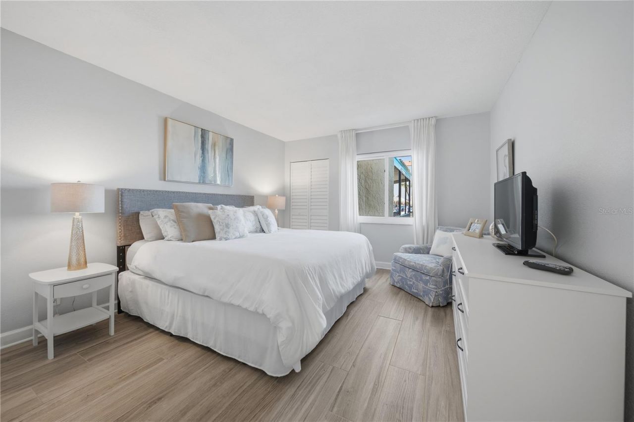 5633 Puerta Del Sol Boulevard S, Unit 102, Saint Petersburg, FL 33715 Photo