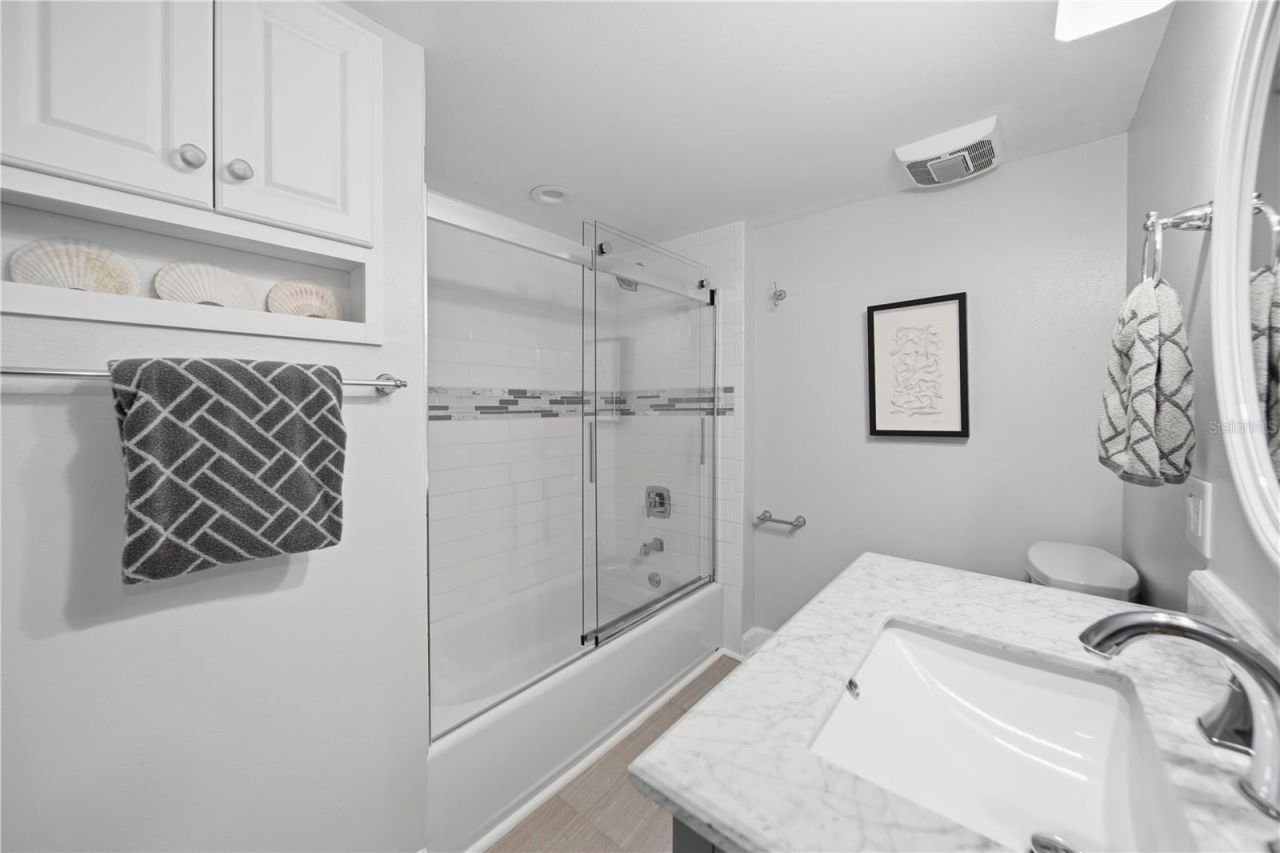 5633 Puerta Del Sol Boulevard S, Unit 102, Saint Petersburg, FL 33715 Photo