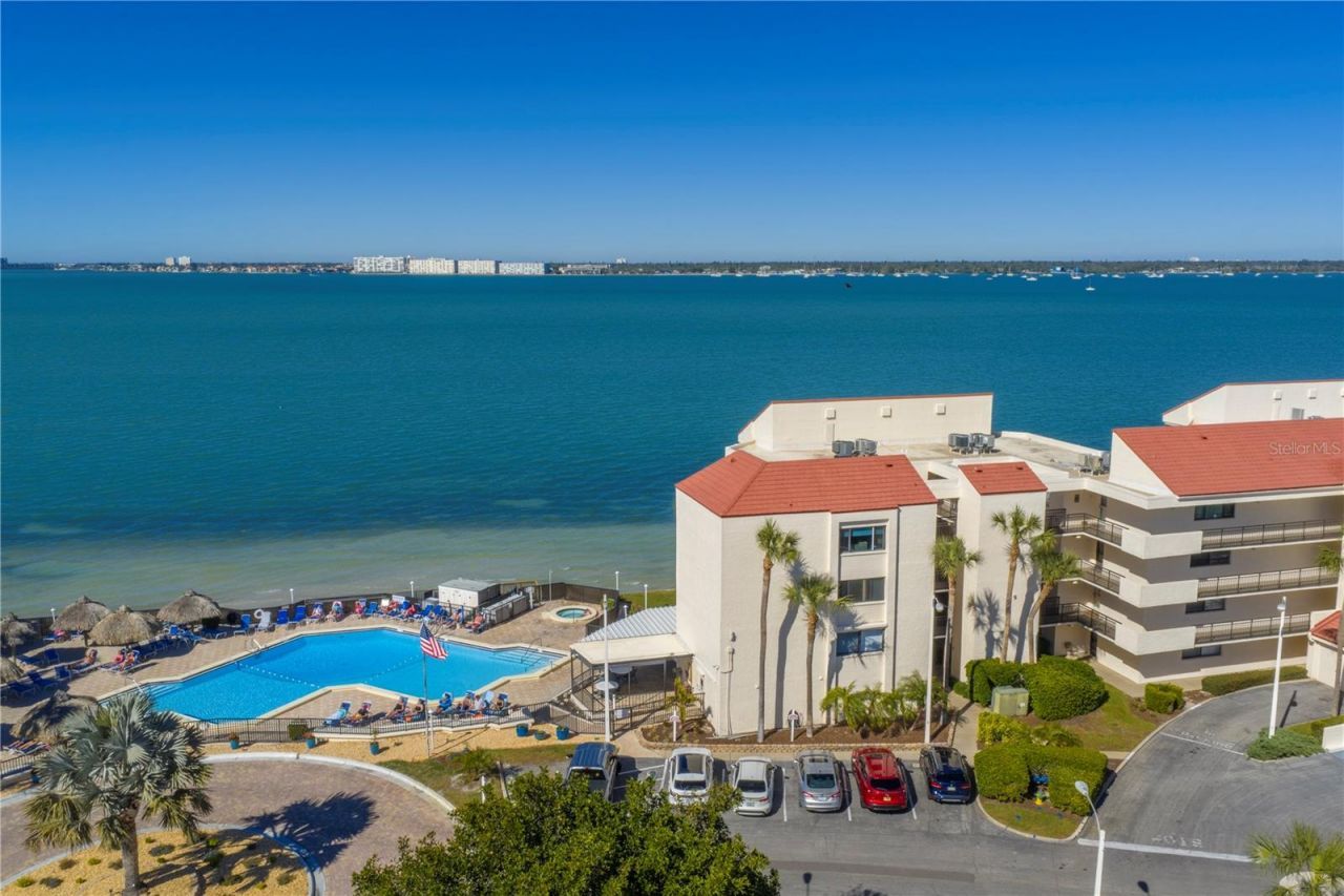 5633 Puerta Del Sol Boulevard S, Unit 102, Saint Petersburg, FL 33715 Photo