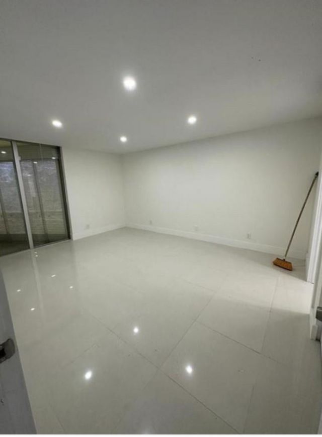 6200 NW 2nd Ave, Unit 118, Boca Raton, FL 33487 Photo