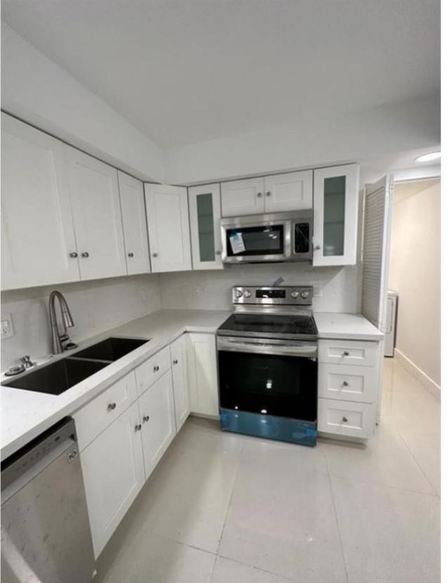 6200 NW 2nd Ave, Unit 118, Boca Raton, FL 33487 Photo