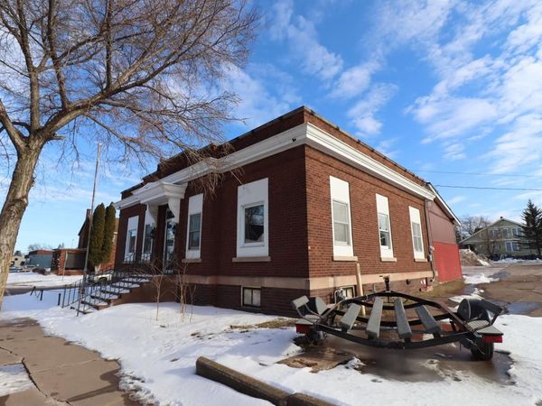 220 Main St E, Ashland, WI 54806