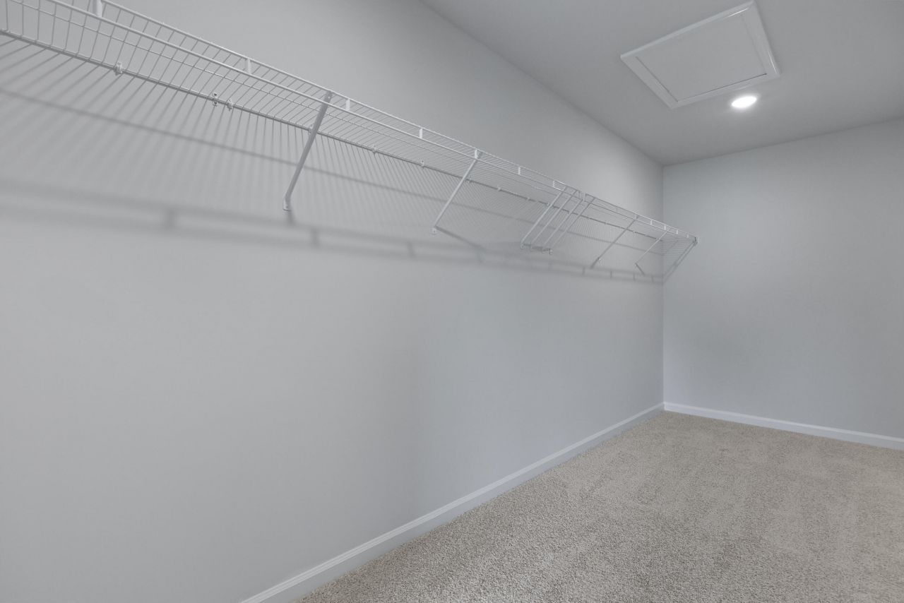 7032 Windham Way Photo 21