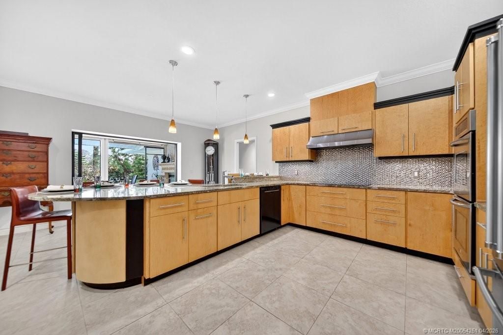 5222 SW Bimini Circle N, Palm City, FL 34990 Photo