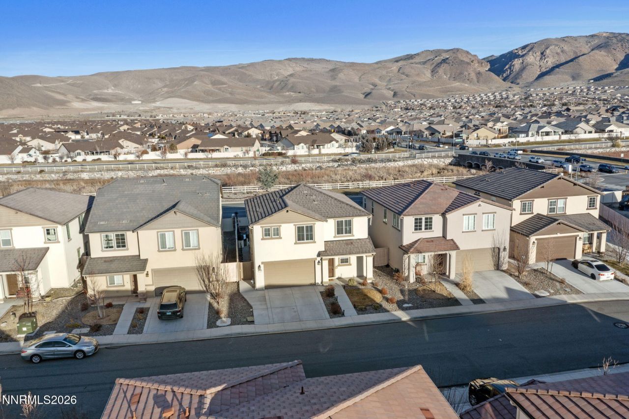 9764 Quartette Drive, Reno, NV 89521 Photo