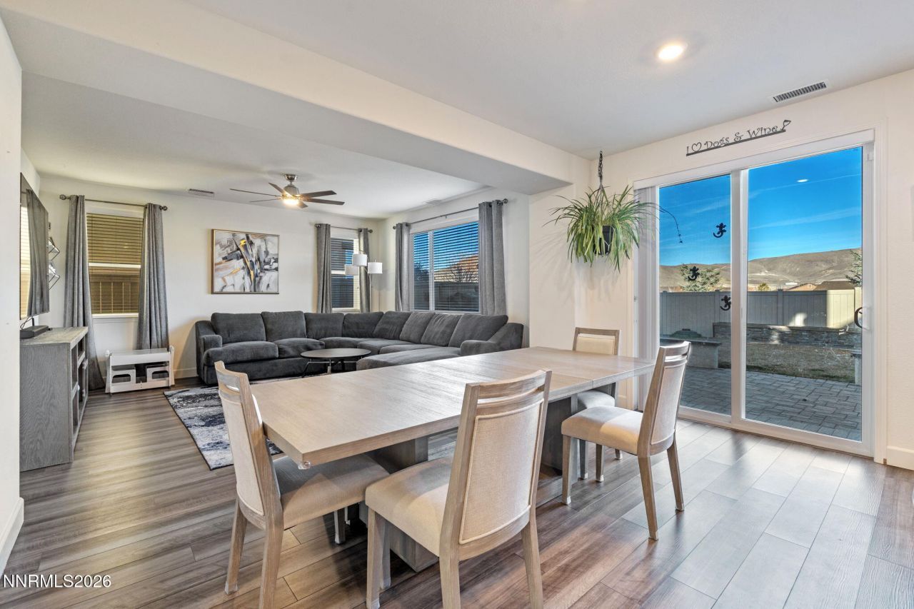 9764 Quartette Drive, Reno, NV 89521 Photo