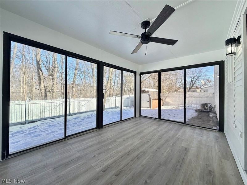 131 Noran Circle, Bedford, OH 44146 Photo 27