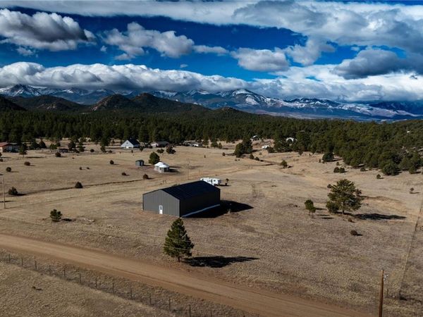 639 15th Trail, Cotopaxi, CO 81223