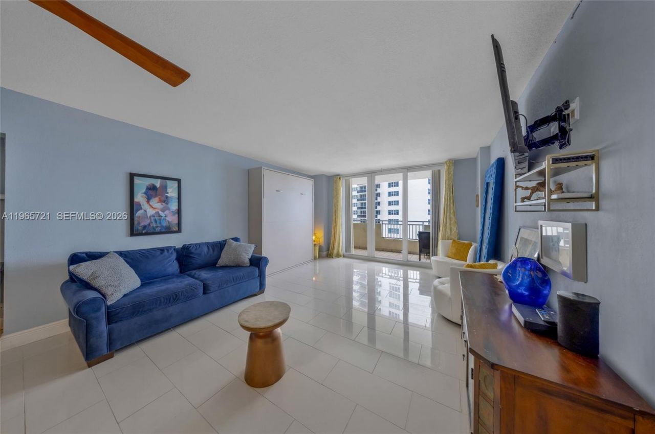 3180 S Ocean Dr, Unit 607, Hallandale Beach, FL 33009 Photo