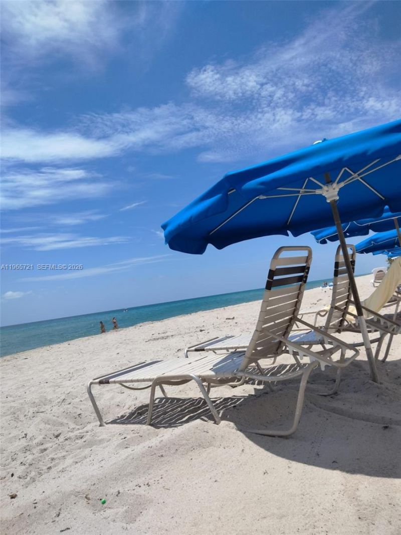 3180 S Ocean Dr, Unit 607, Hallandale Beach, FL 33009 Photo