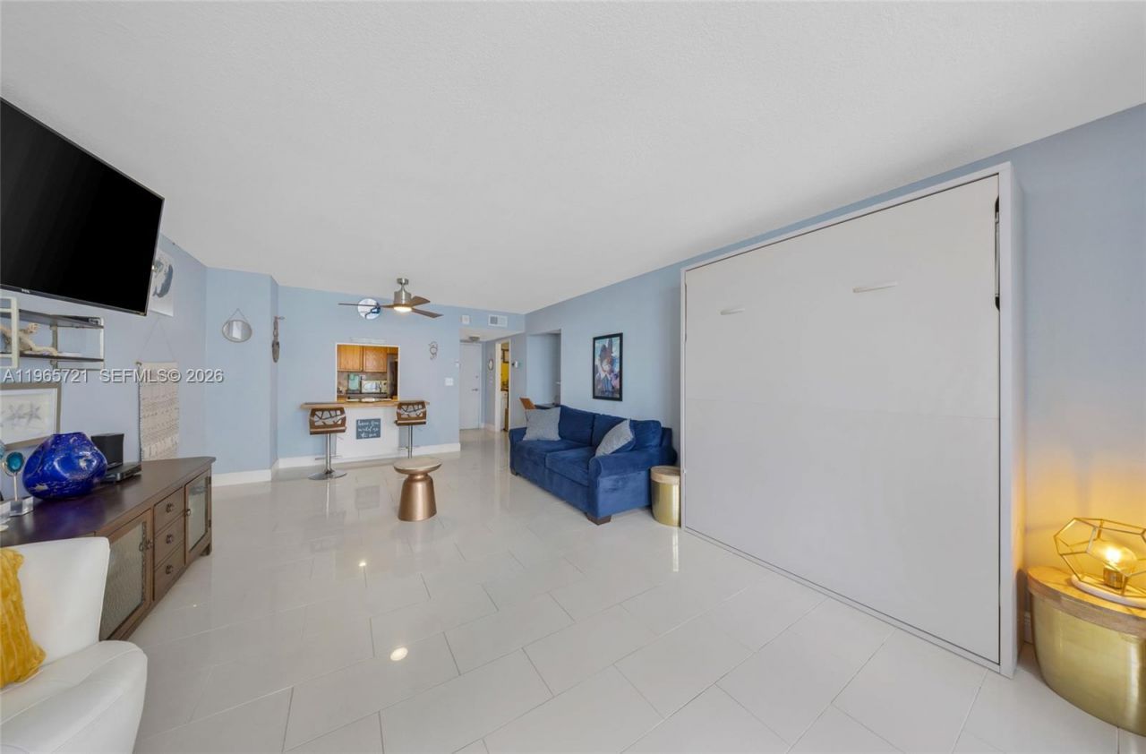 3180 S Ocean Dr, Unit 607, Hallandale Beach, FL 33009 Photo