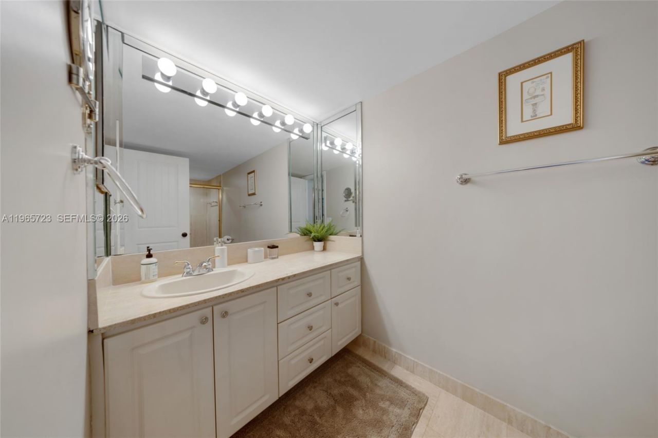 1201 S Ocean Dr, Unit 1903S, Hollywood, FL 33019 Photo