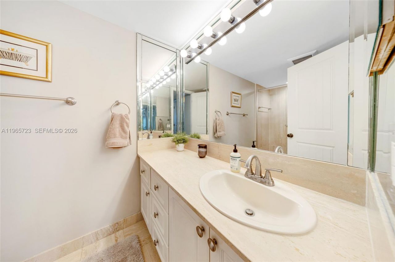 1201 S Ocean Dr, Unit 1903S, Hollywood, FL 33019 Photo