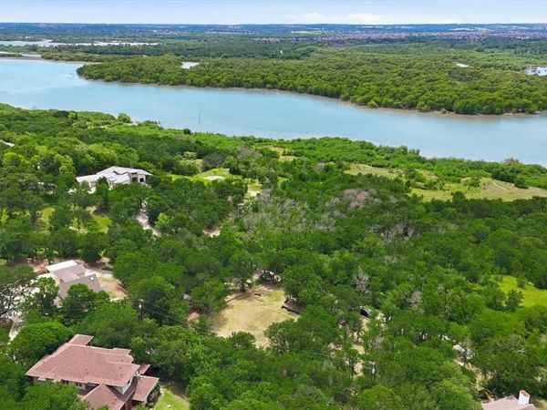 9220 Apache Trail, Flower Mound, TX 75022