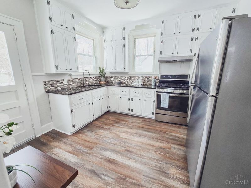 2048 W Galbraith Road, Cincinnati, OH 45239 Photo 4