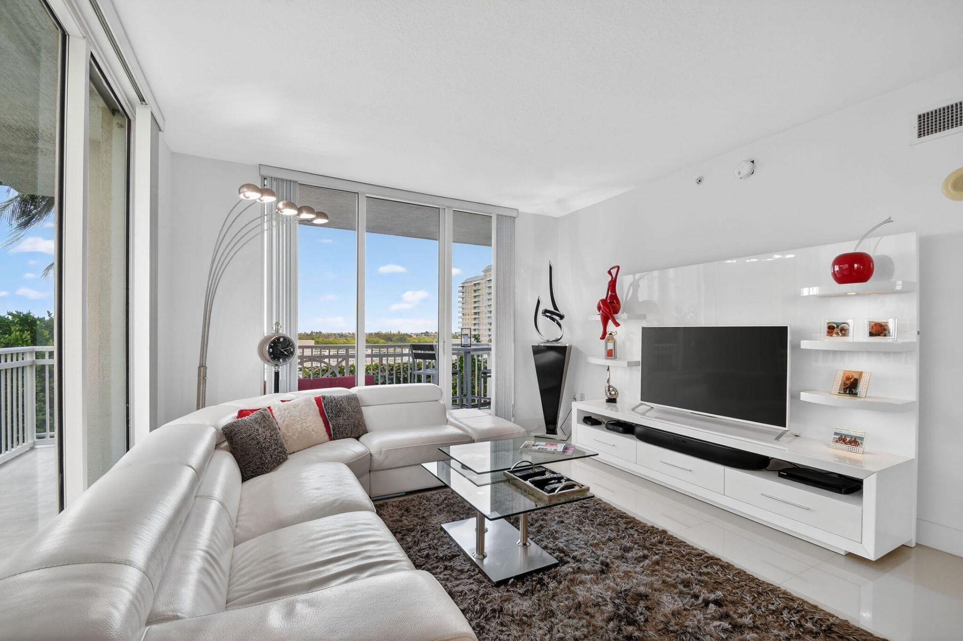 350 N Federal Highway, Unit 605, Boynton Beach, FL 33435 Photo