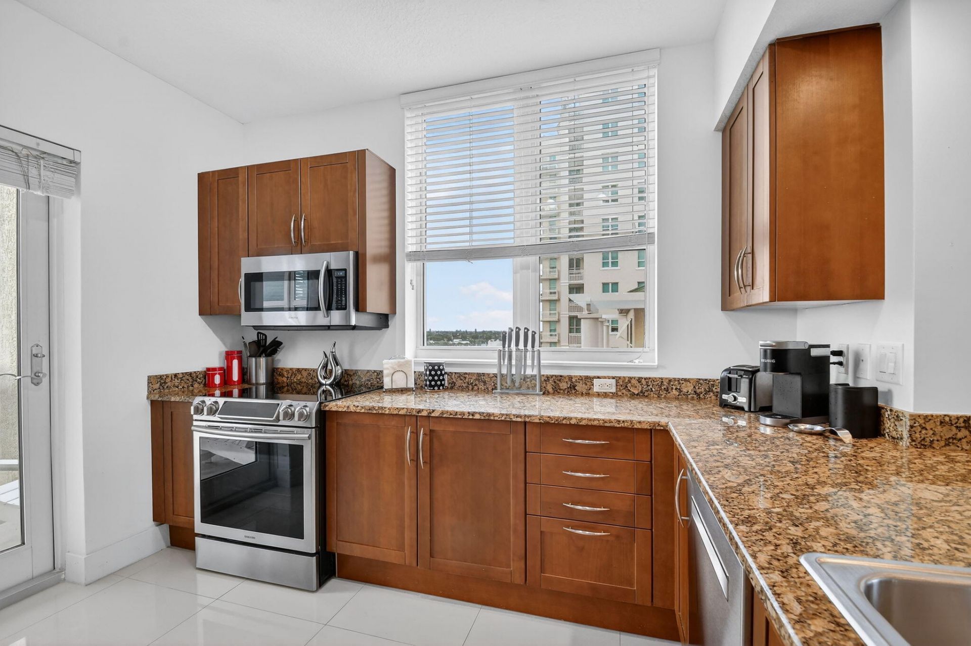 350 N Federal Highway, Unit 605, Boynton Beach, FL 33435 Photo