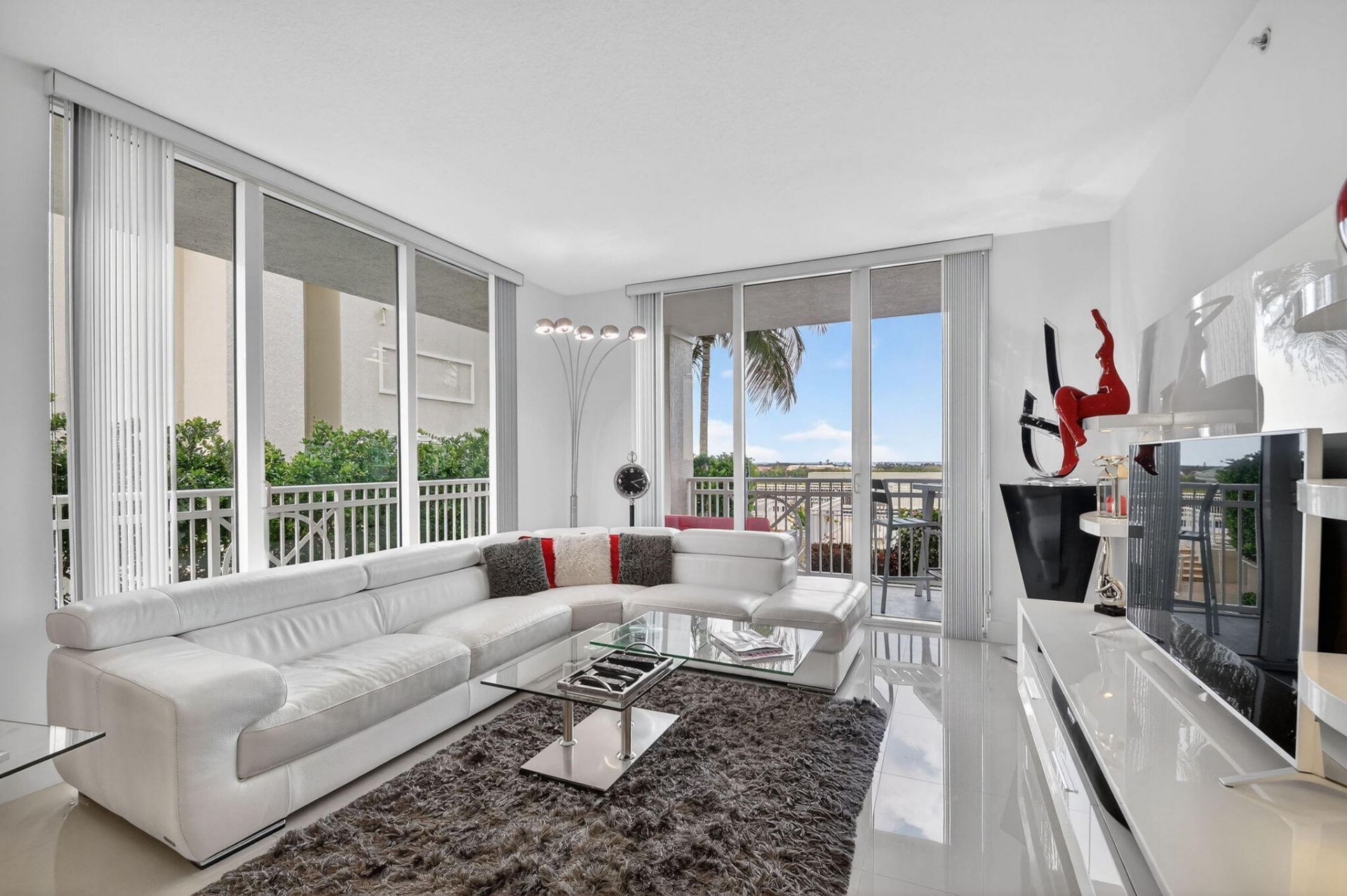 350 N Federal Highway, Unit 605, Boynton Beach, FL 33435 Photo