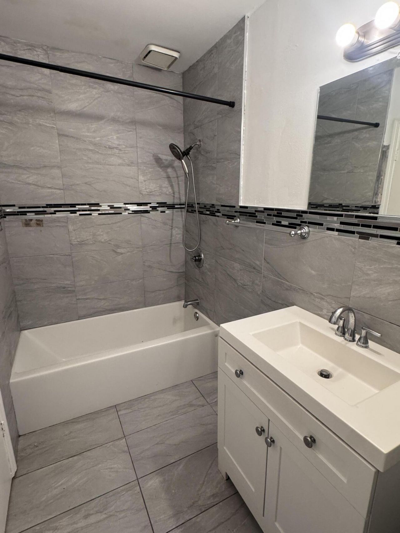 1440 NW 183rd Street, Miami, FL 33169 Photo