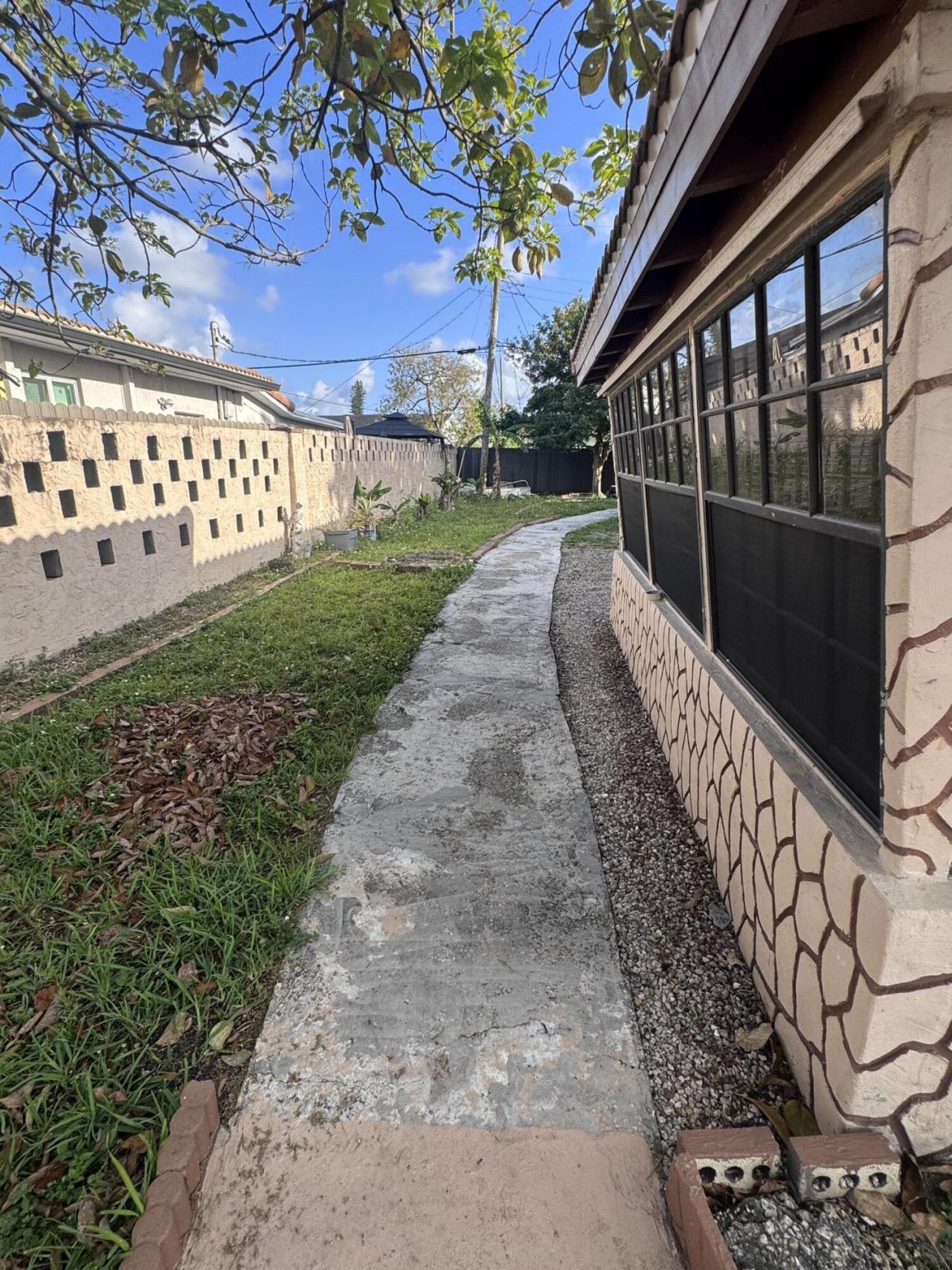 1440 NW 183rd Street, Miami, FL 33169 Photo