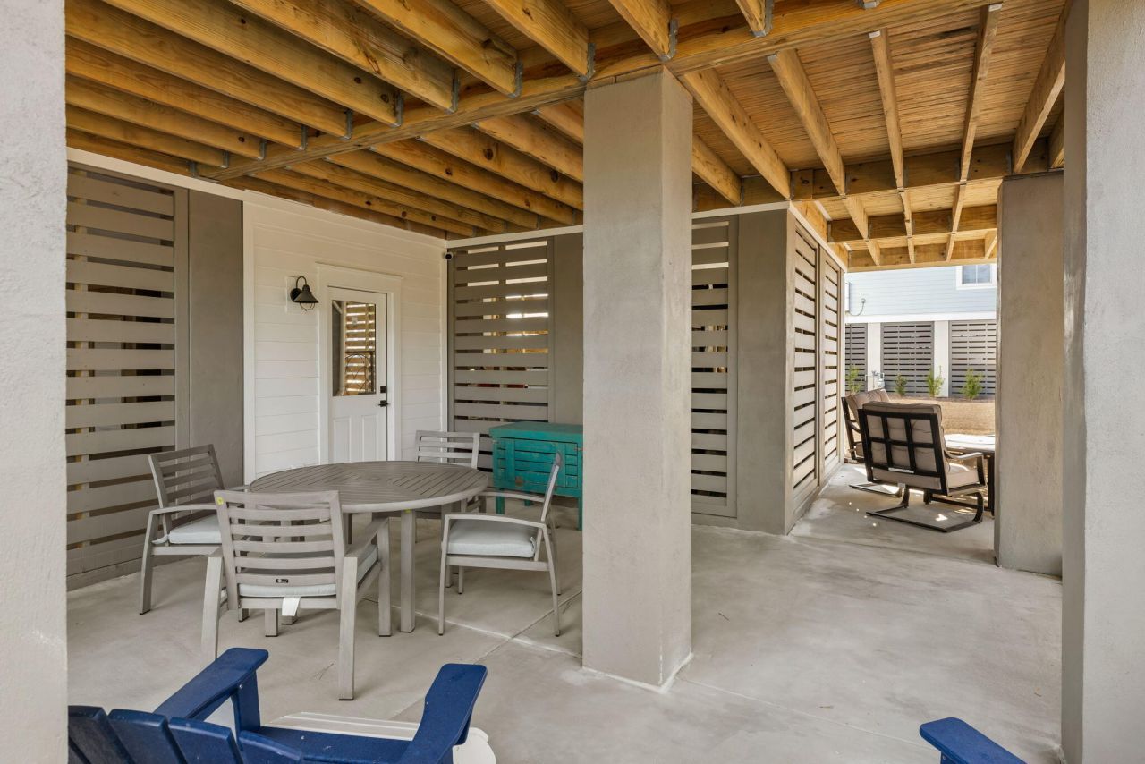 313 Blowing Fresh Drive Photo 38