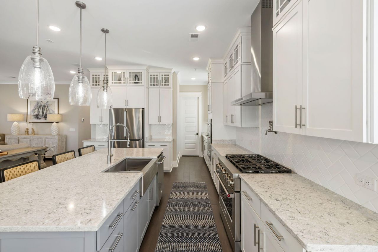 313 Blowing Fresh Drive Photo 5