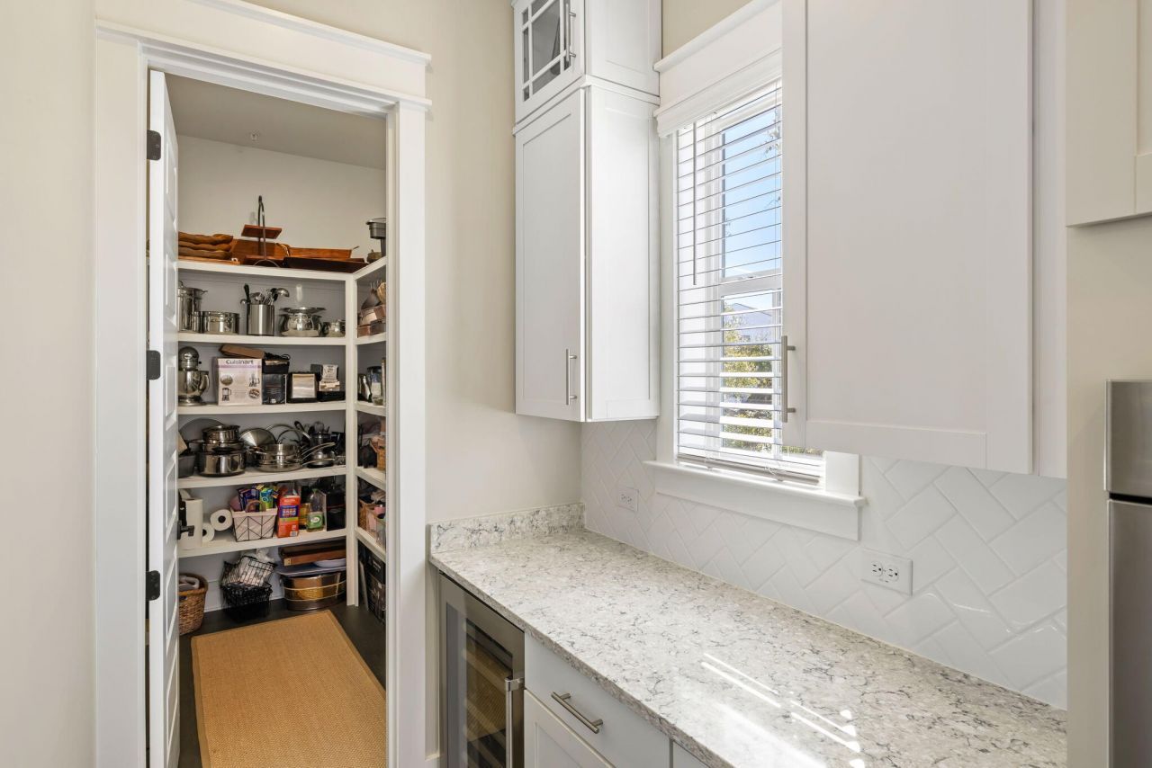 313 Blowing Fresh Drive Photo 7