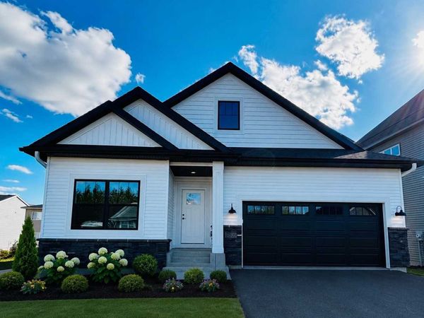 7809 Austin Path, Inver Grove Heights, MN 55077