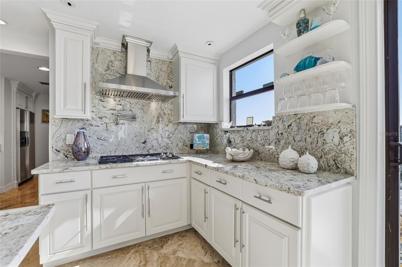 19730 Gulf Boulevard, Unit 500, Indian Shores, FL 33785 Photo