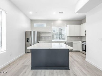160 Rissone Lane, Unit 32, Reno, NV 89503 Photo