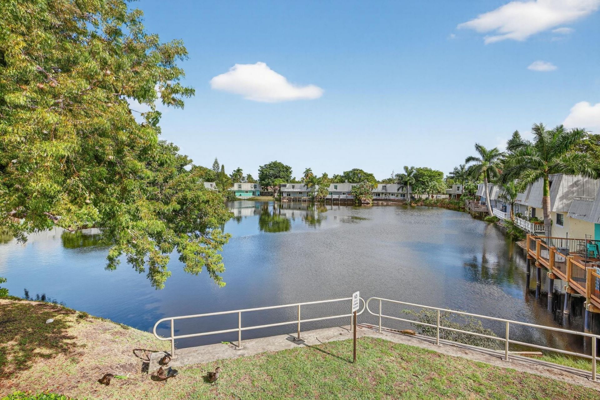 4051 NE 13th Avenue, Unit 77-3, Fort Lauderdale, FL 33334 Photo