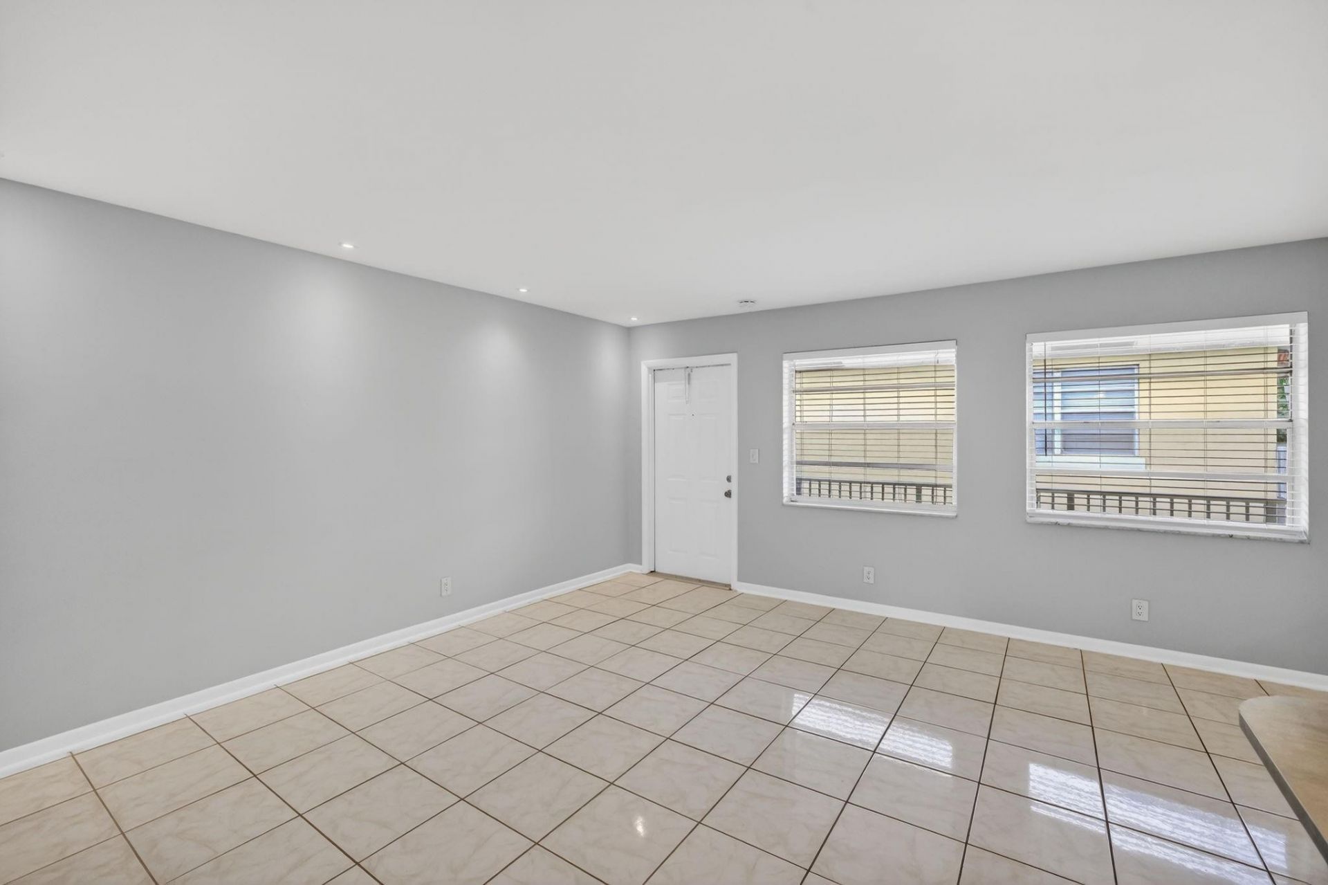 4051 NE 13th Avenue, Unit 77-3, Fort Lauderdale, FL 33334 Photo