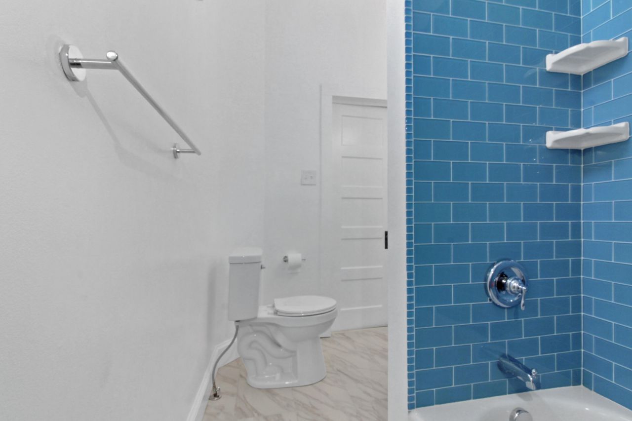 16 Moultrie Street Photo 25