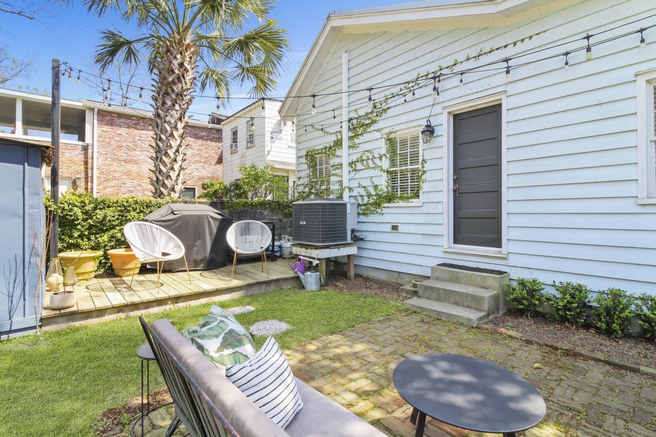 16 Moultrie Street Photo 47