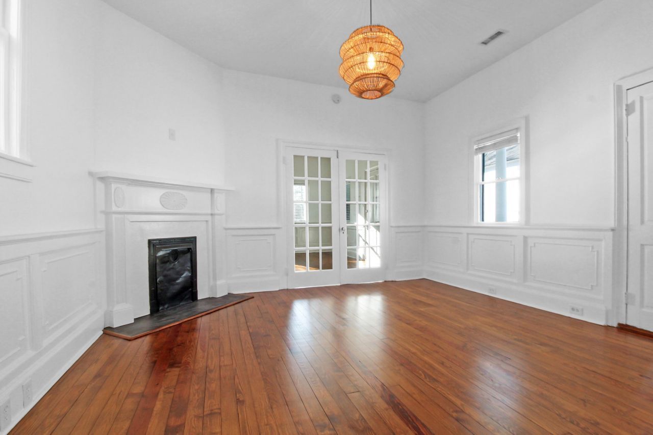 16 Moultrie Street Photo 7