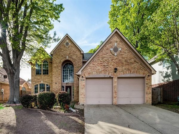 4547 Buckingham Drive, Grand Prairie, TX 75052