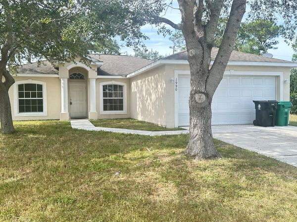 1990 SE Floresta Dr, Port St Lucie, FL 34983