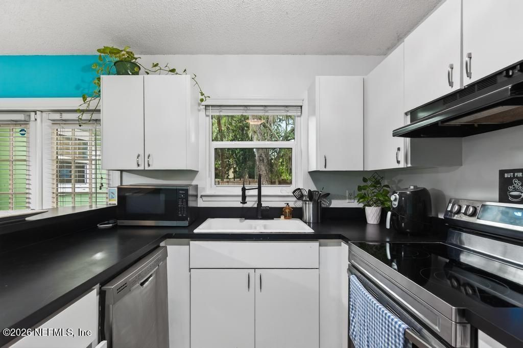 2150 Cypress Landing Drive, Jacksonville, FL 32233 Photo