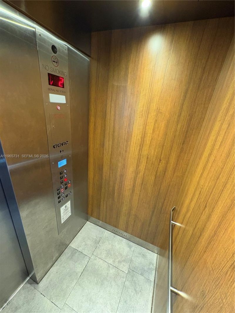 16215 NE 18th Ct, Unit 202, North Miami Beach, FL 33162 Photo