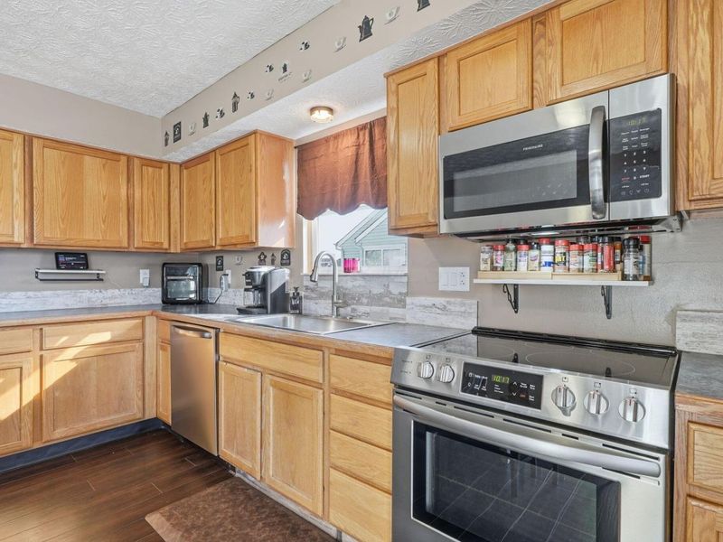 6059 Chidley Street , Galloway, OH 43119 Photo 11