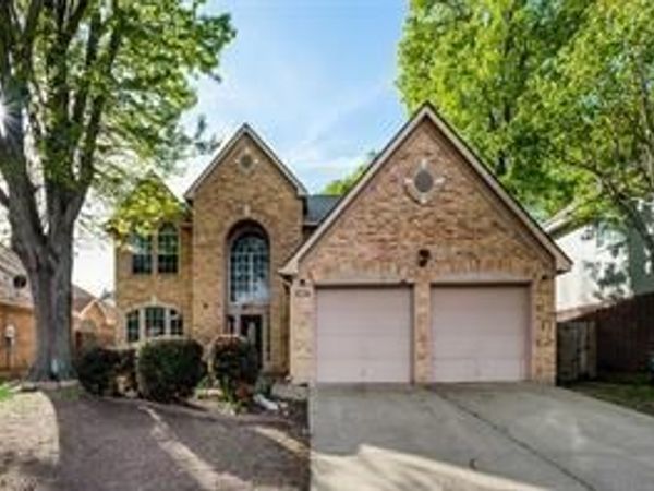 4547 Buckingham Drive, Grand Prairie, TX 75052