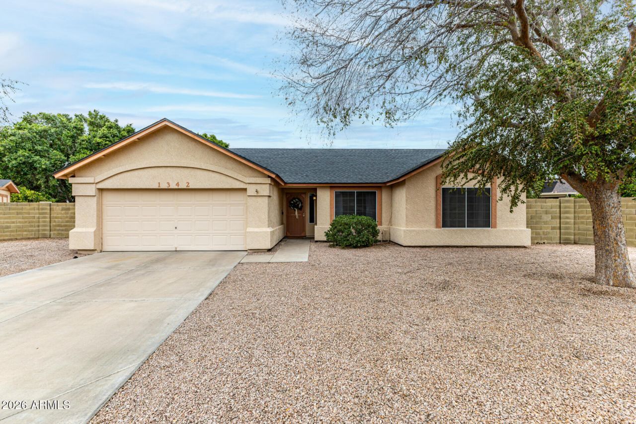 1342 N 61st Place, Mesa, AZ 85205 Main Photo