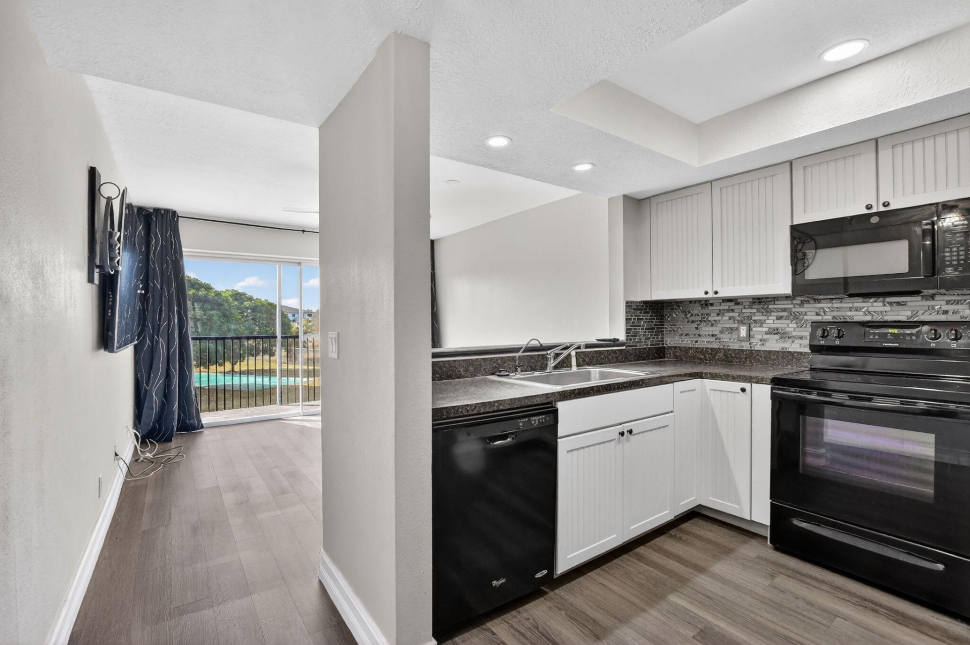 9500 SW 3rd Street, Unit 213, Boca Raton, FL 33428 Photo