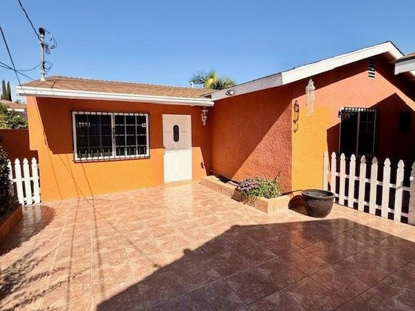 3317 W 113th, Inglewood, CA 90303