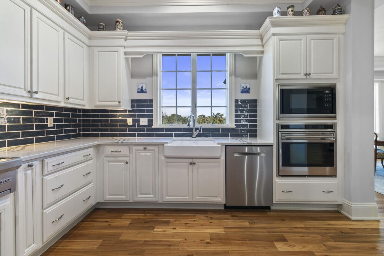 250 Island Park Drive Photo 13