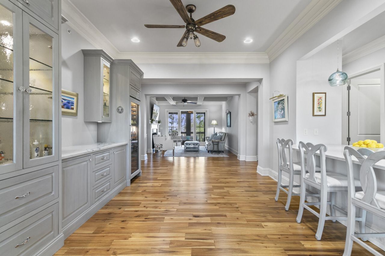 250 Island Park Drive Photo 14