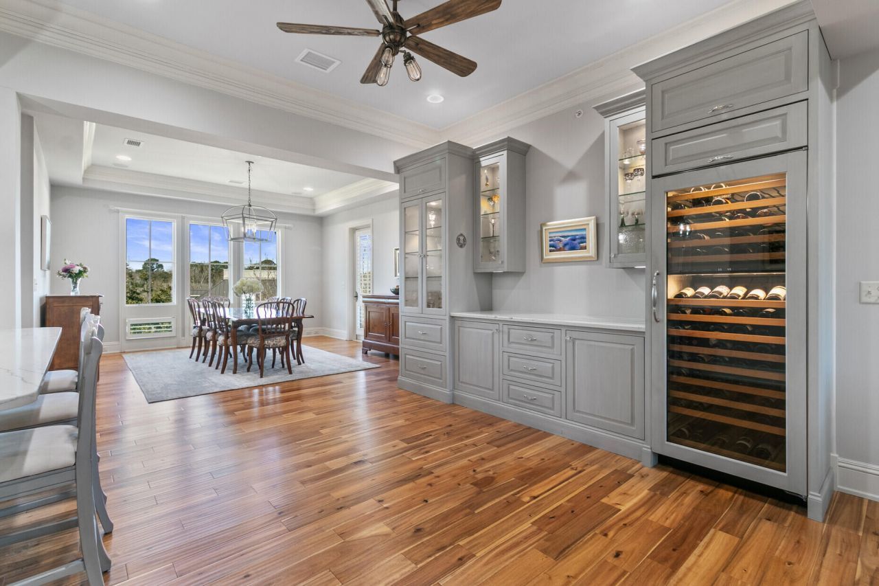 250 Island Park Drive Photo 15