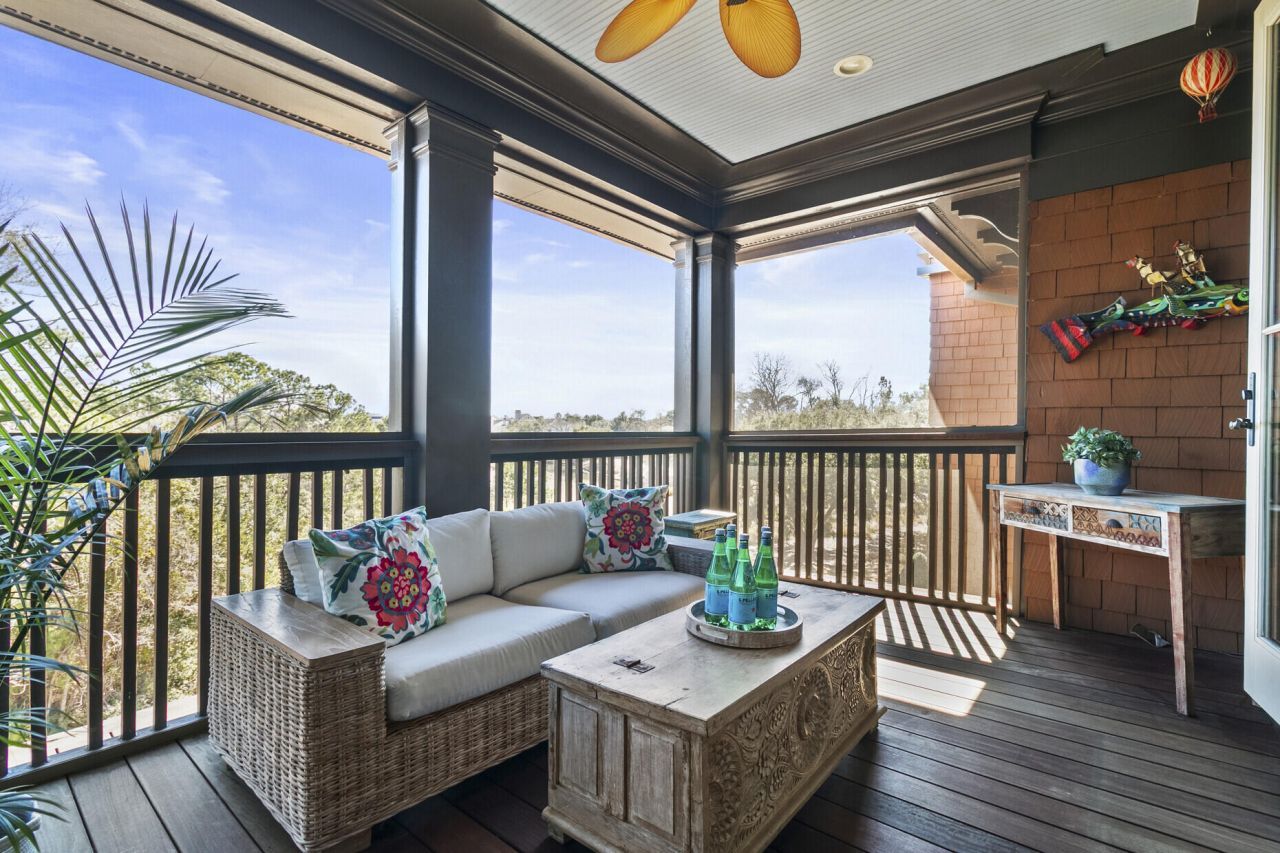 250 Island Park Drive Photo 18